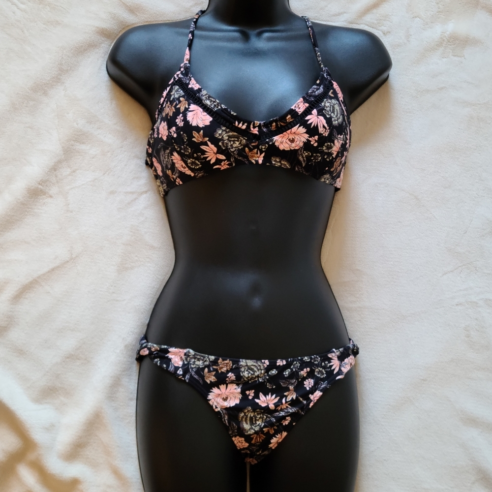 O'Neill Floral Bikini